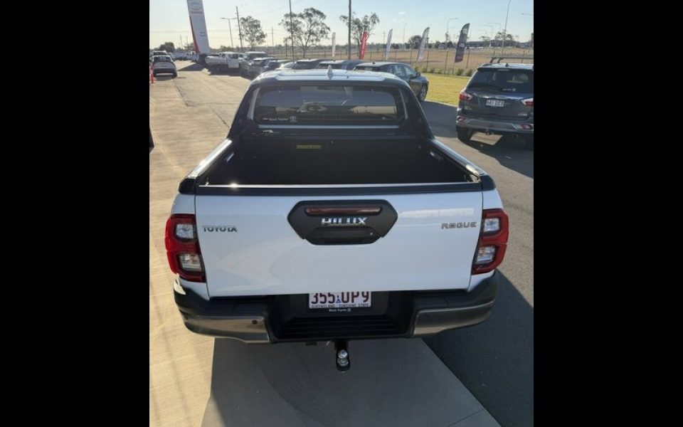 2025 Toyota Hilux Rogue Double Cab 48V
