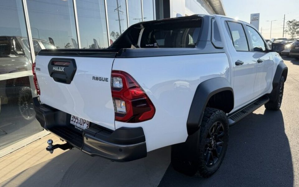 2025 Toyota Hilux Rogue Double Cab 48V