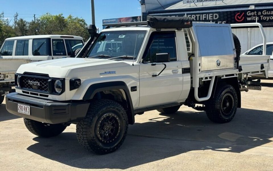 2024 Toyota Landcruiser 70 Series LC79 GX Cab Chassis (French Vanilla) Used Car