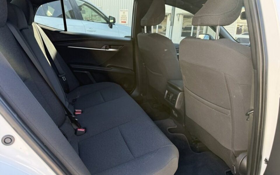 2024 Toyota Camry Ascent (Hybrid)