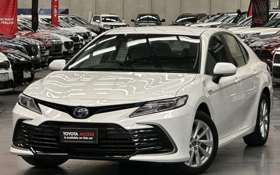 2024 Toyota Camry Hybrid Ascent