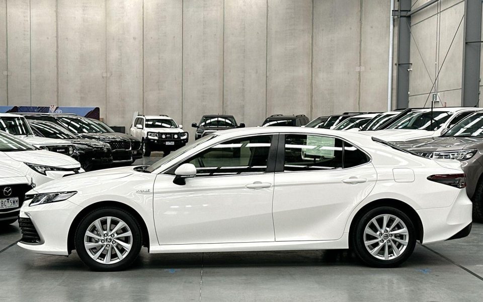 2024 Toyota Camry Hybrid Ascent