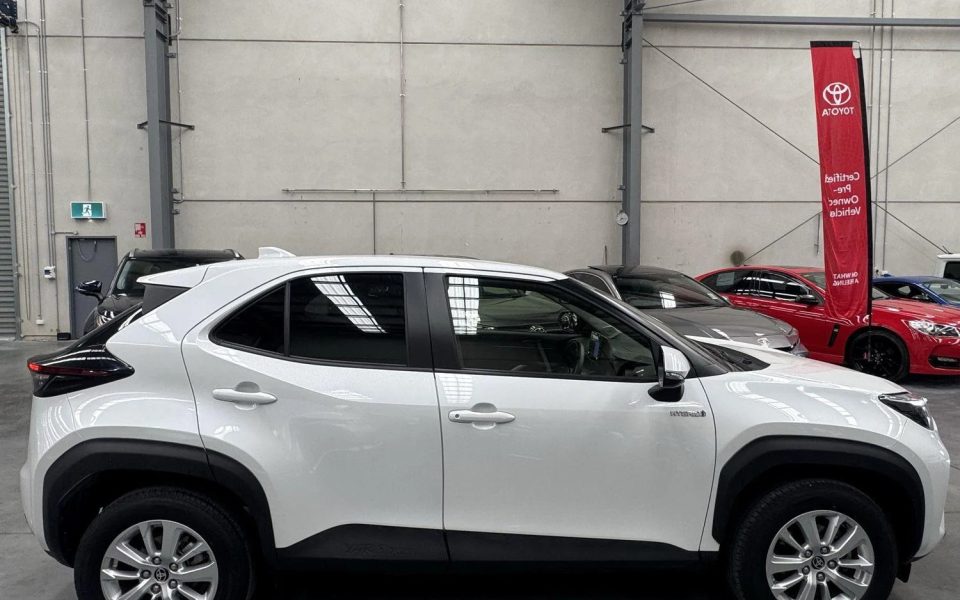 2023 Toyota Yaris Cross Hybrid GXL