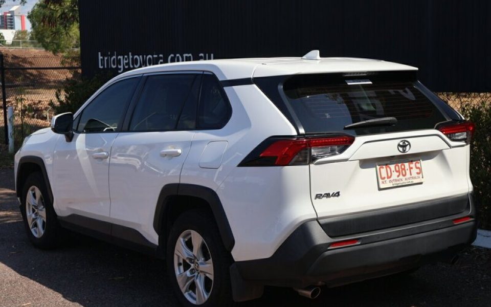 2020 Toyota RAV4 GX 2WD Wagon (Glacier White) Used Car
