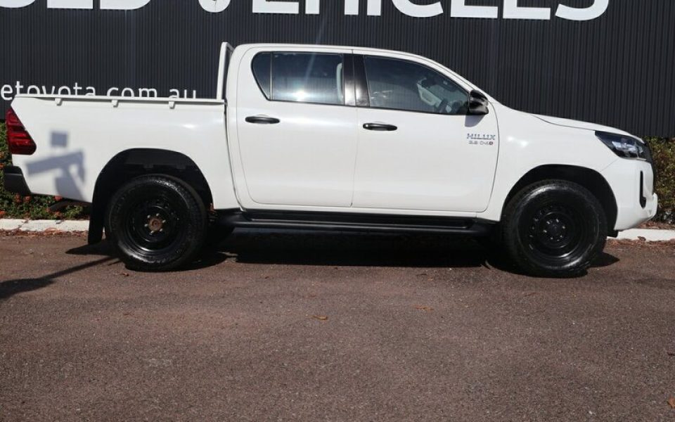 2022 Toyota Hilux SR Double Cab 4x2 Hi-Rider Dual Cab