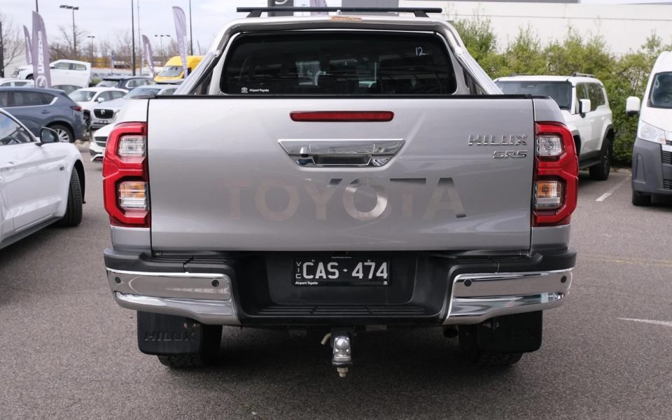 2022 Toyota Hilux SR5