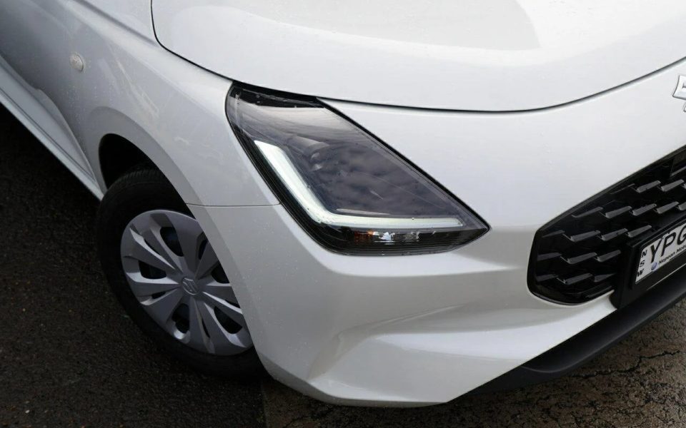 2024 SUZUKI SWIFT Hybrid