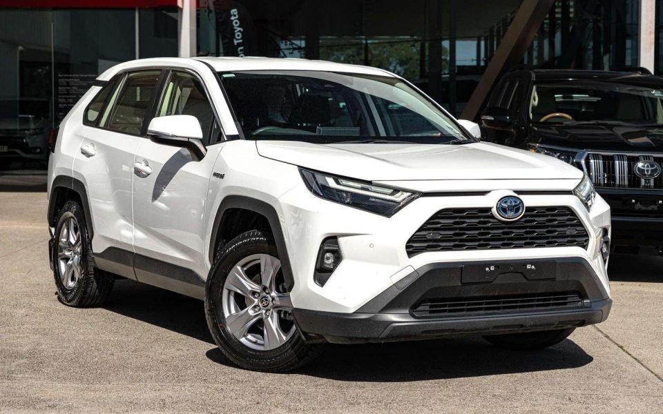 2022 Toyota RAV4 Hybrid GX AWD