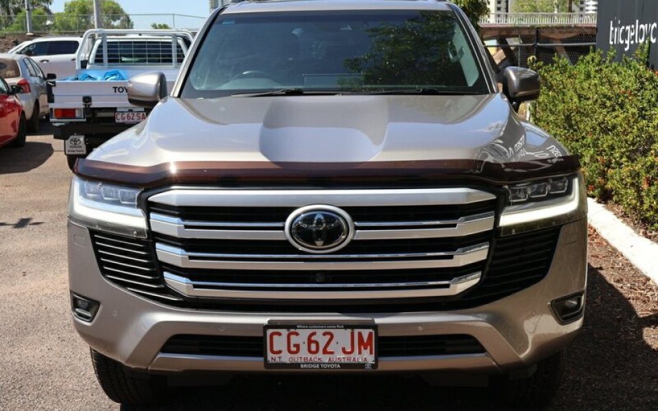 2023 Toyota Landcruiser VX