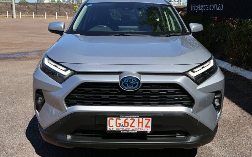 2024 Toyota RAV4 GX eFour