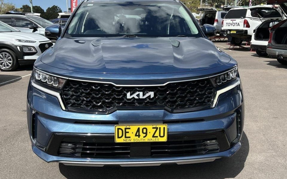 2022 KIA SORENTO Sport