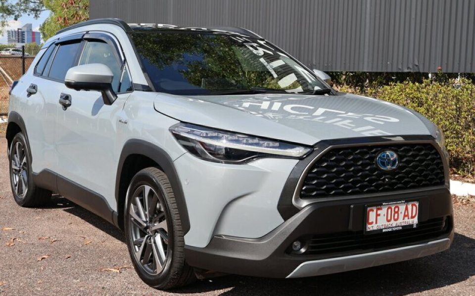 2022 Toyota Corolla Cross Atmos eFour