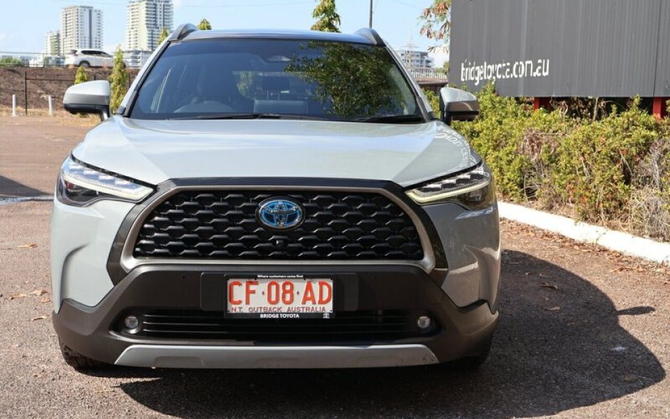 2022 Toyota Corolla Cross Atmos eFour