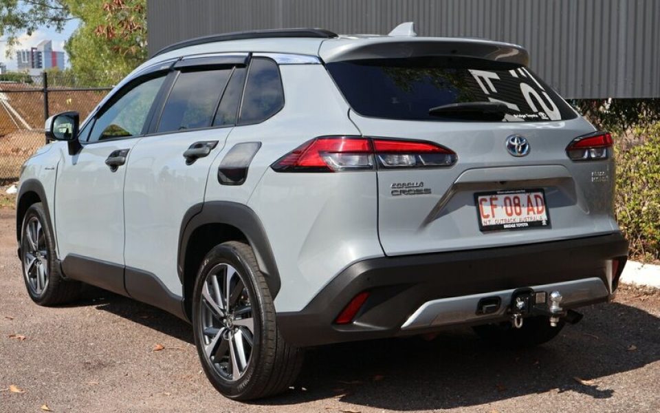 2022 Toyota Corolla Cross Atmos eFour