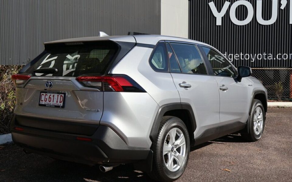 2021 Toyota RAV4 GX eFour