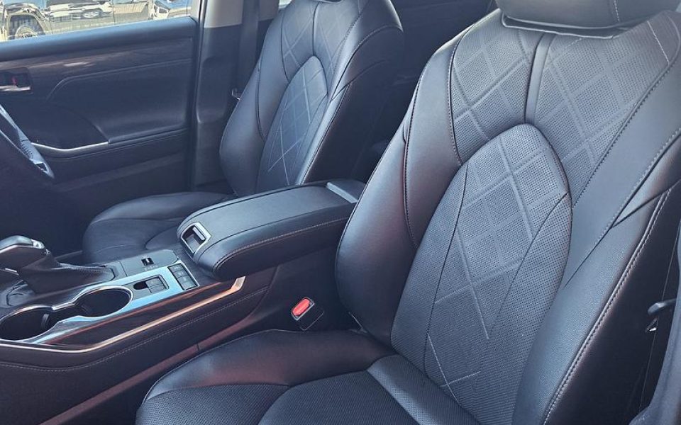 2021 Toyota Kluger Hybrid AWD GRANDE