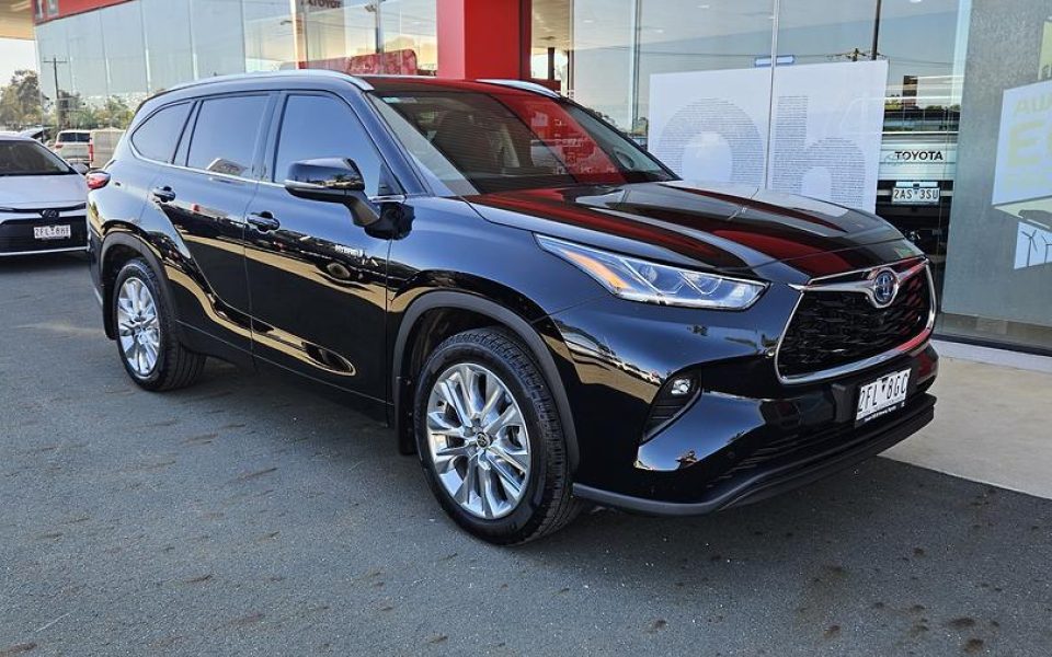 2021 Toyota Kluger Hybrid AWD GRANDE