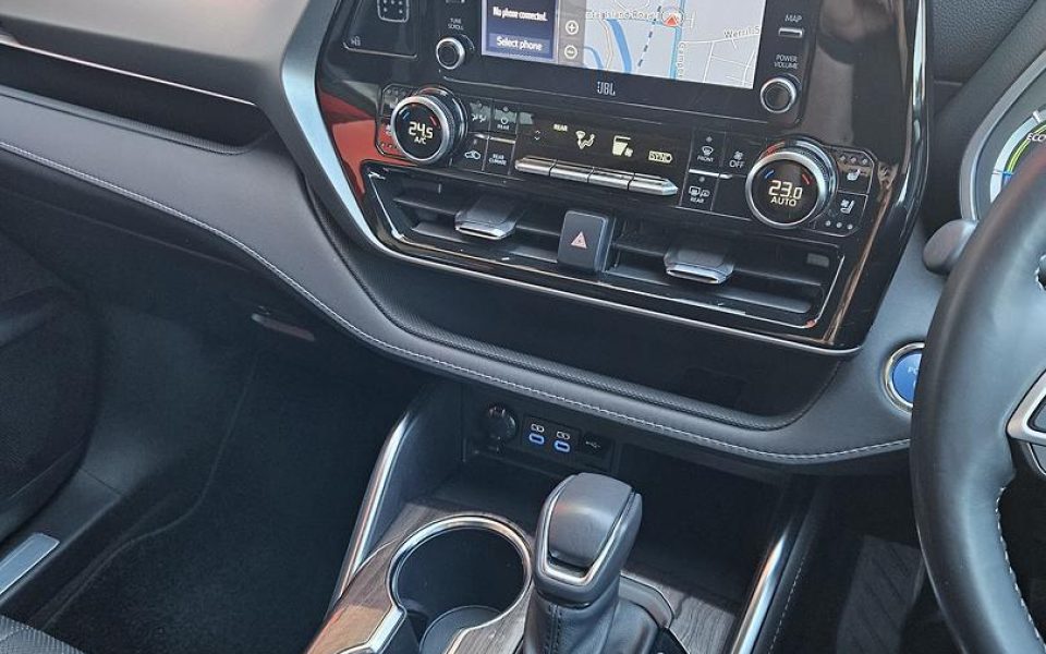 2021 Toyota Kluger Hybrid AWD GRANDE