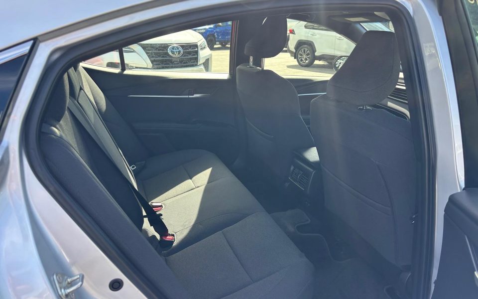 2025 Toyota Camry Hybrid Ascent