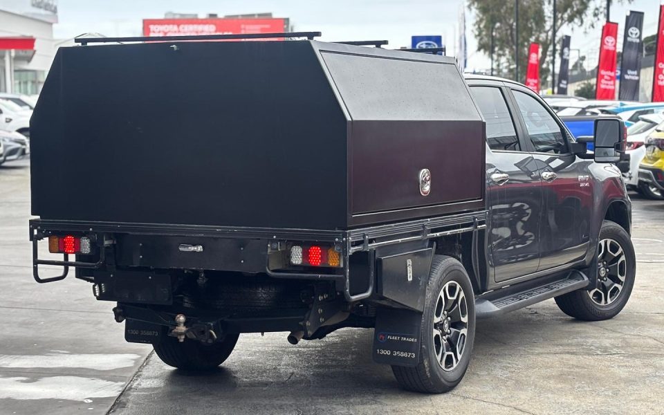 2020 Toyota Hilux SR5