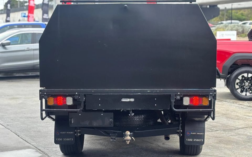 2020 Toyota Hilux SR5