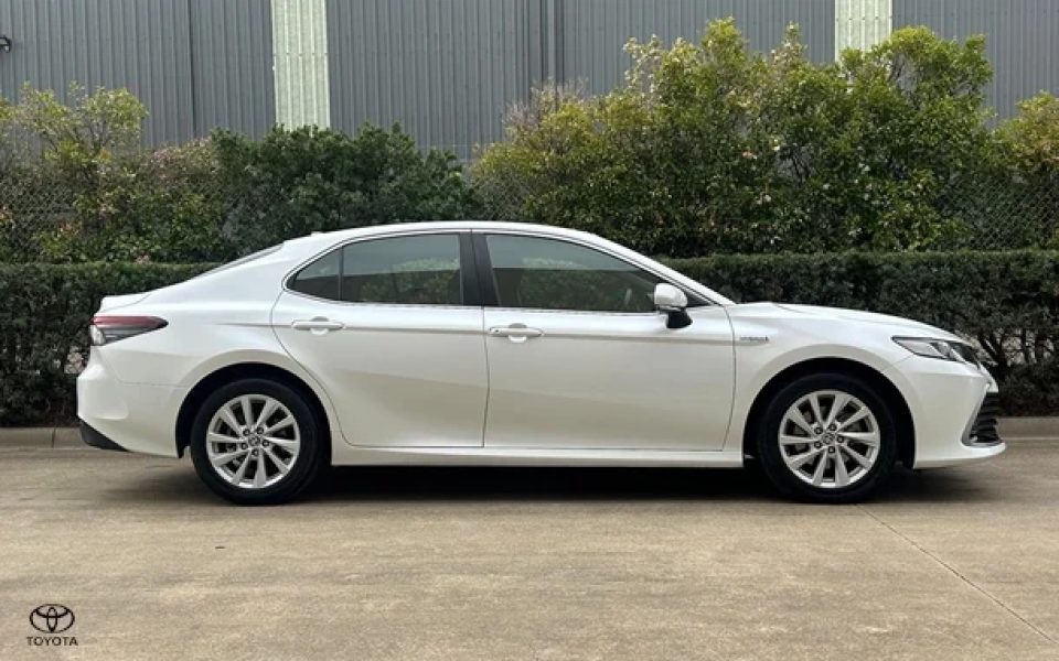 2022 Toyota Camry Ascent
