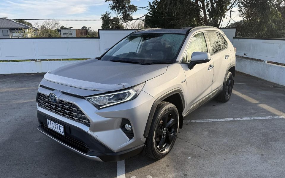 2021 Toyota Rav4 Hybrid Cruiser-AWD