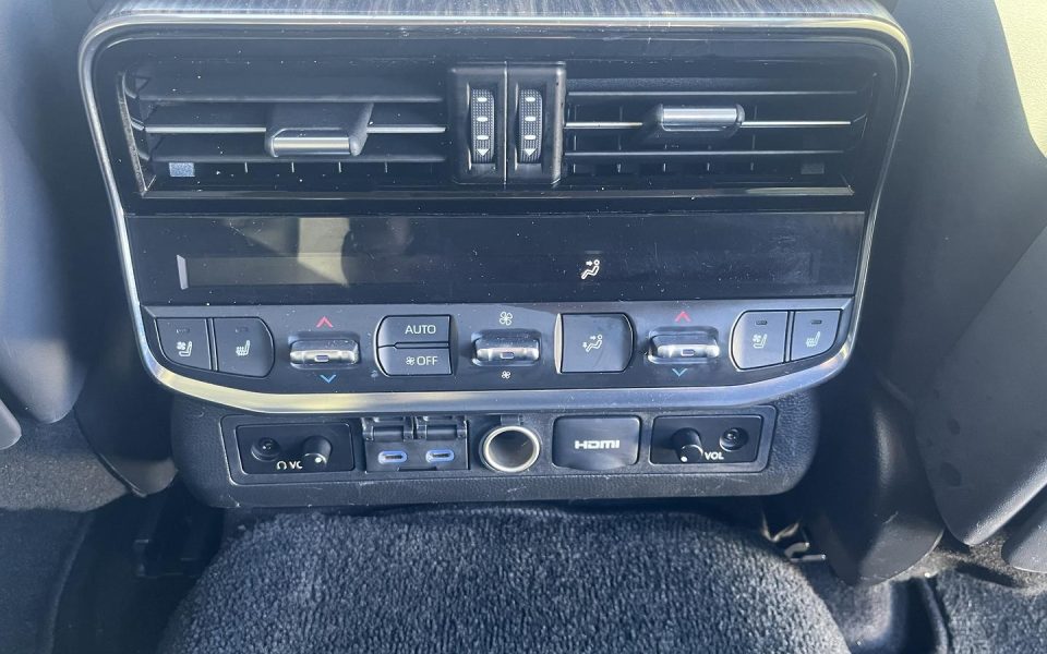 2023 Toyota Landcruiser Sahara
