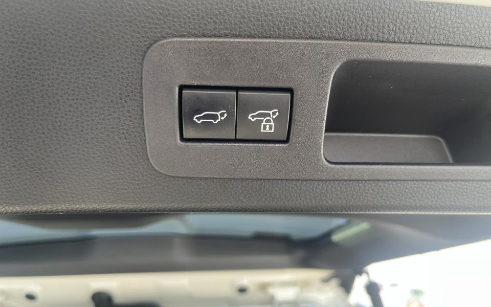 2023 Toyota Landcruiser Sahara