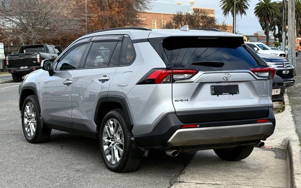 2022 Toyota RAV4 Cruiser 2WD