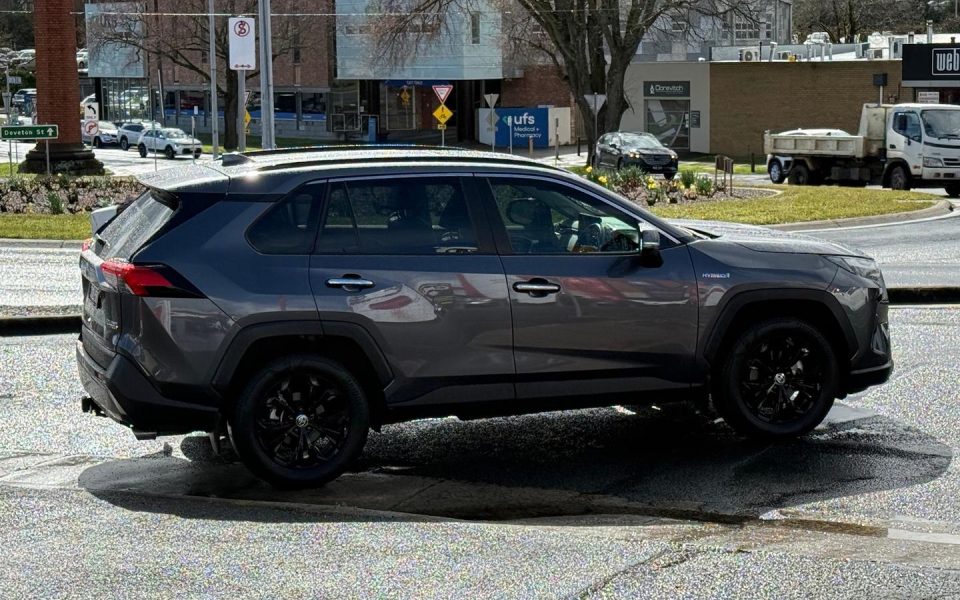 2024 Toyota RAV4 Cruiser-AWD