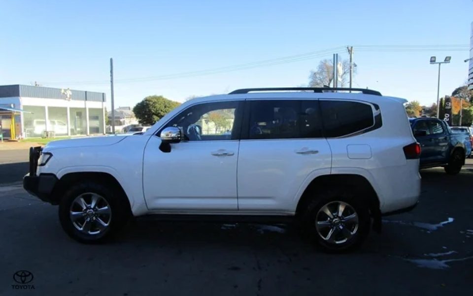 2021 Toyota Landcruiser Sahara