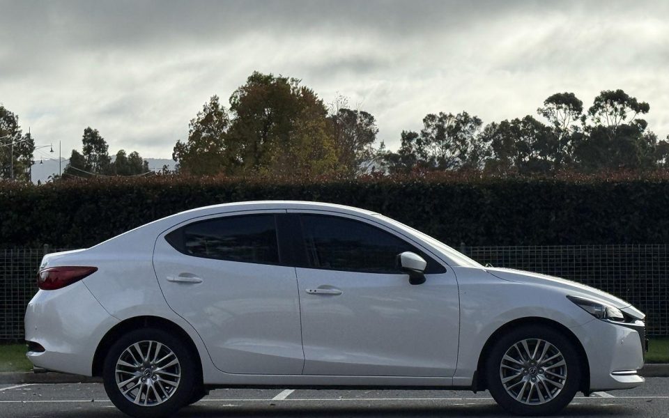 2020 Mazda MAZDA2 G15 GT