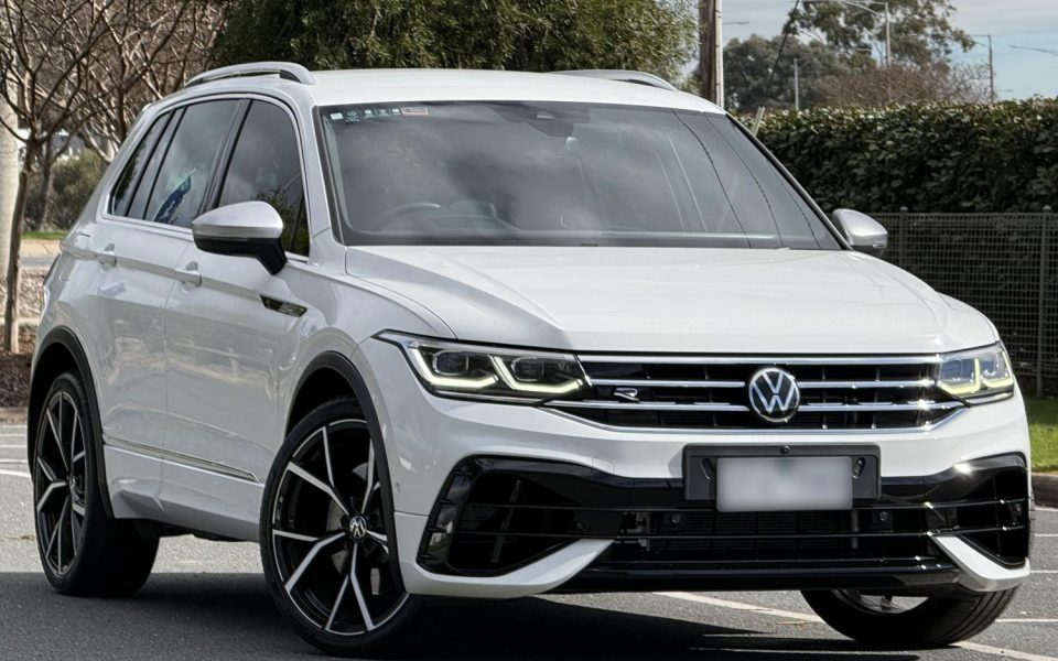 2022 Volkswagen TIGUAN R