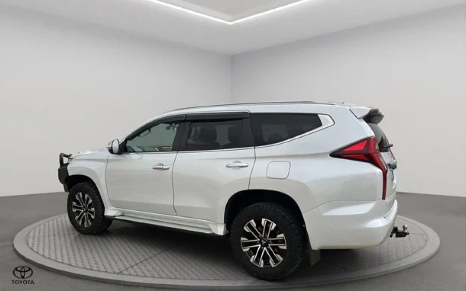 2020 Mitsubishi Pajero Sport Exceed