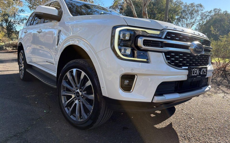2022 Ford Everest Platinum