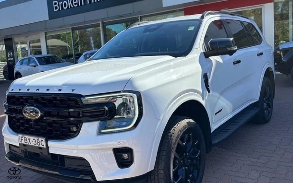 2023 Ford Everest Sport