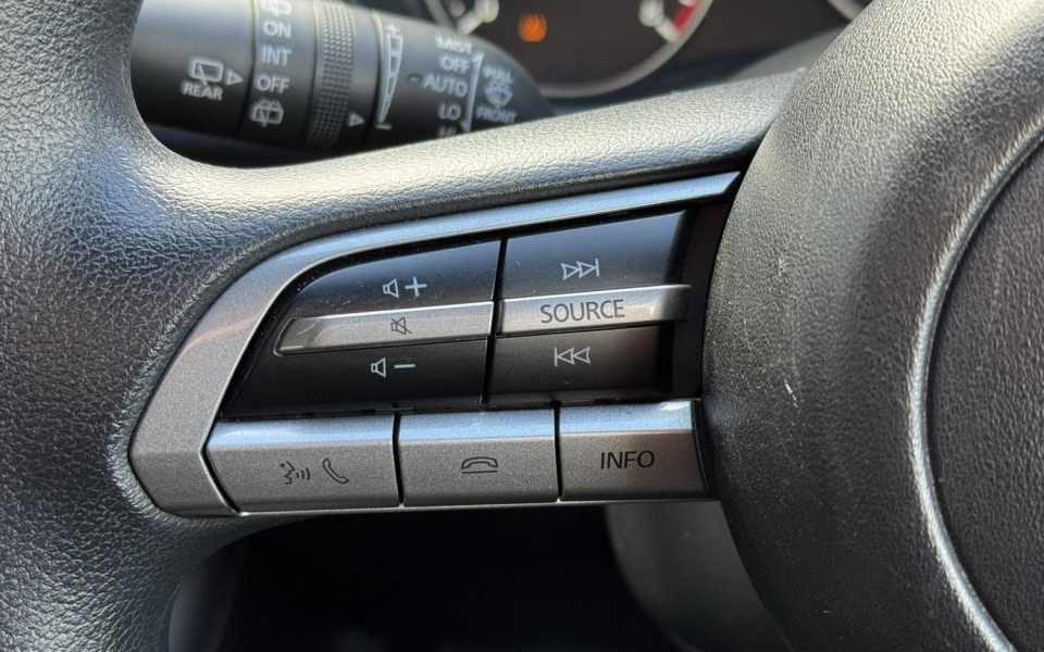2021 Mazda 3 G20 Pure