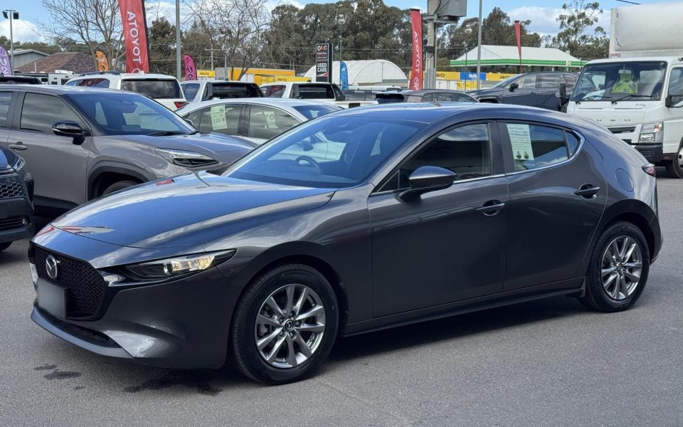 2021 Mazda 3 G20 Pure