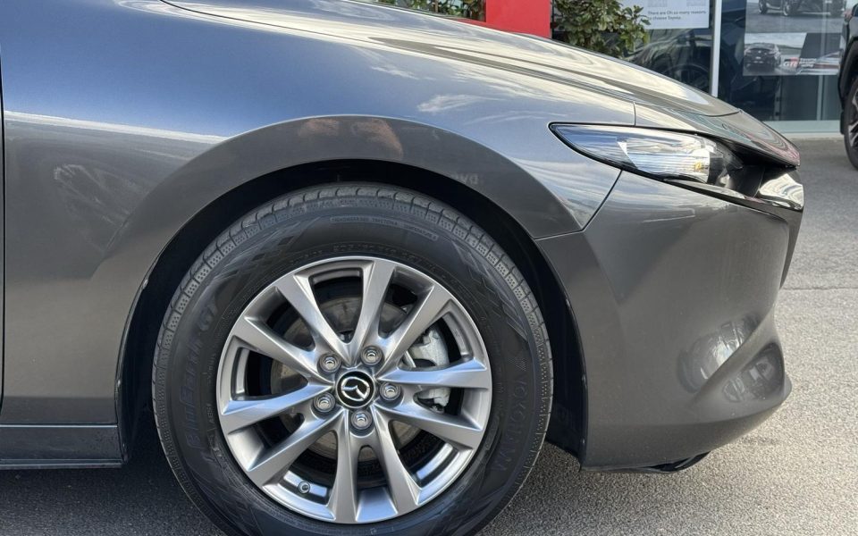 2021 Mazda 3 G20 Pure