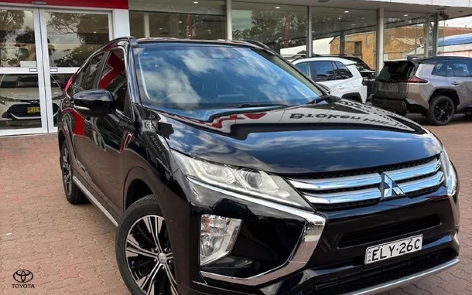 2020 Mitsubishi Eclipse Cross LS