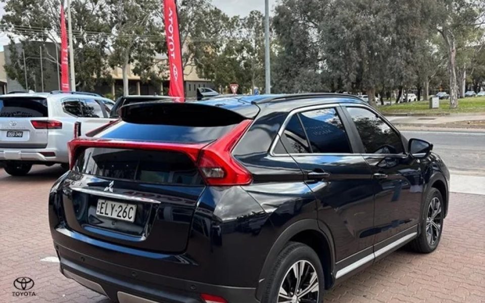 2020 Mitsubishi Eclipse Cross LS