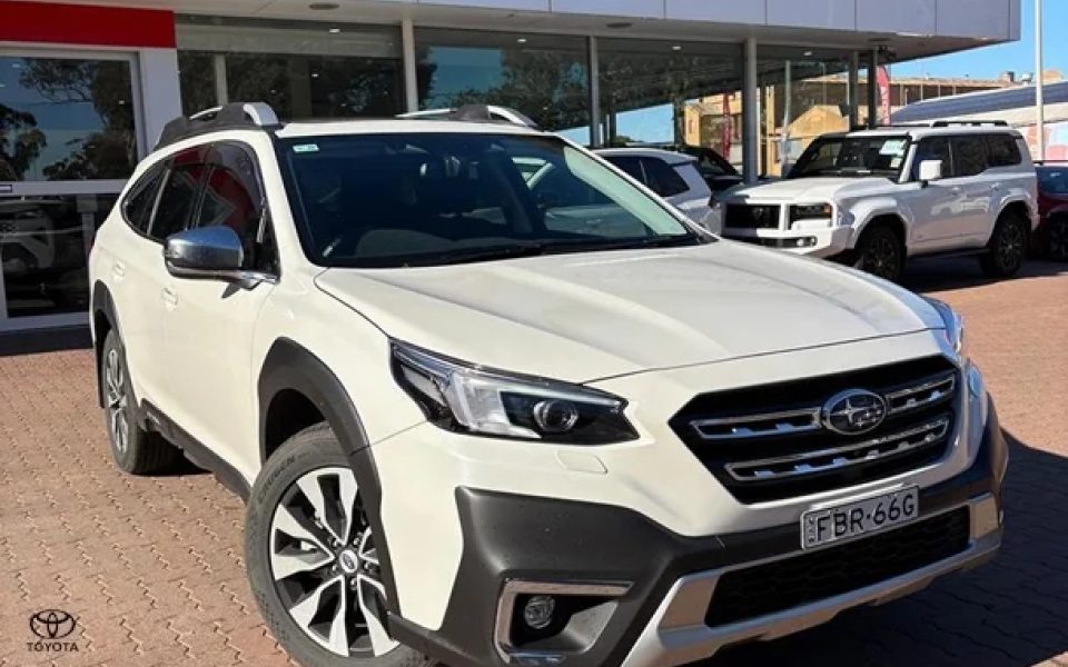 2023 Subaru Outback AWD Touring