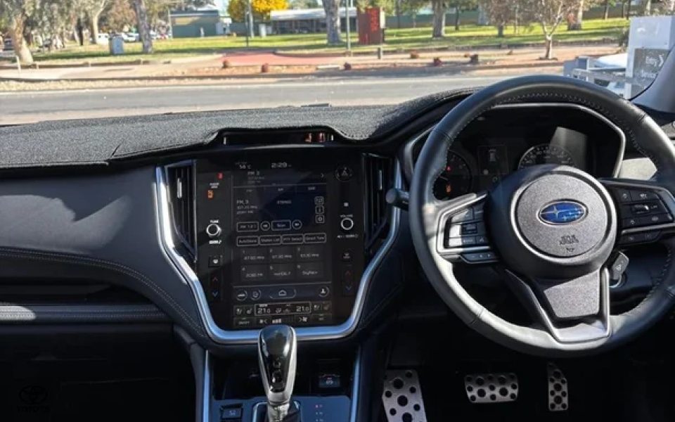 2023 Subaru Outback AWD Touring