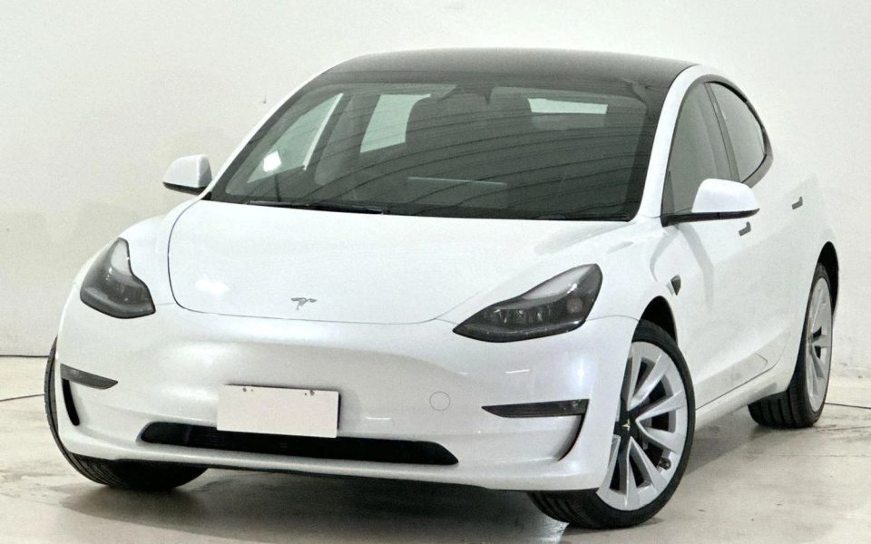 2022 Tesla Model 3 Long Range
