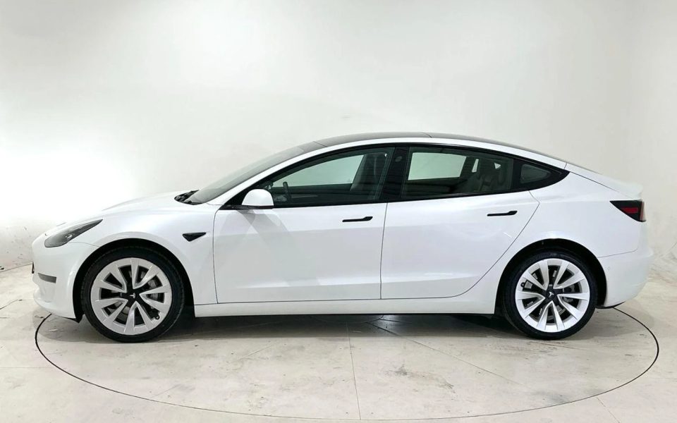 2022 Tesla Model 3 Long Range