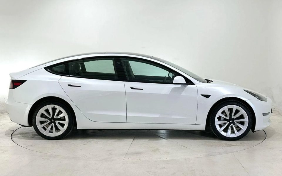 2022 Tesla Model 3 Long Range