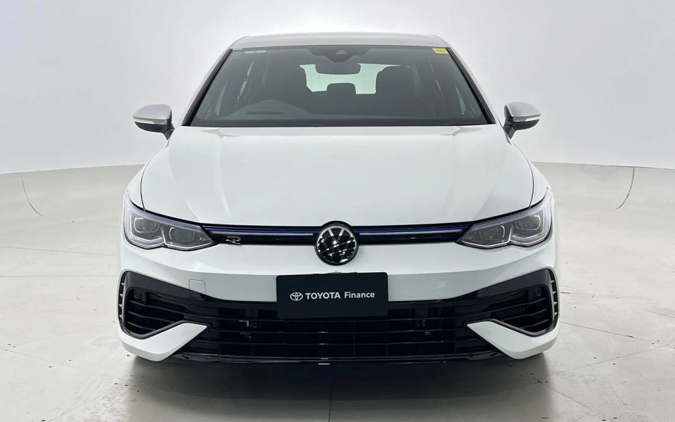 2024 VOLKSWAGEN GOLF R