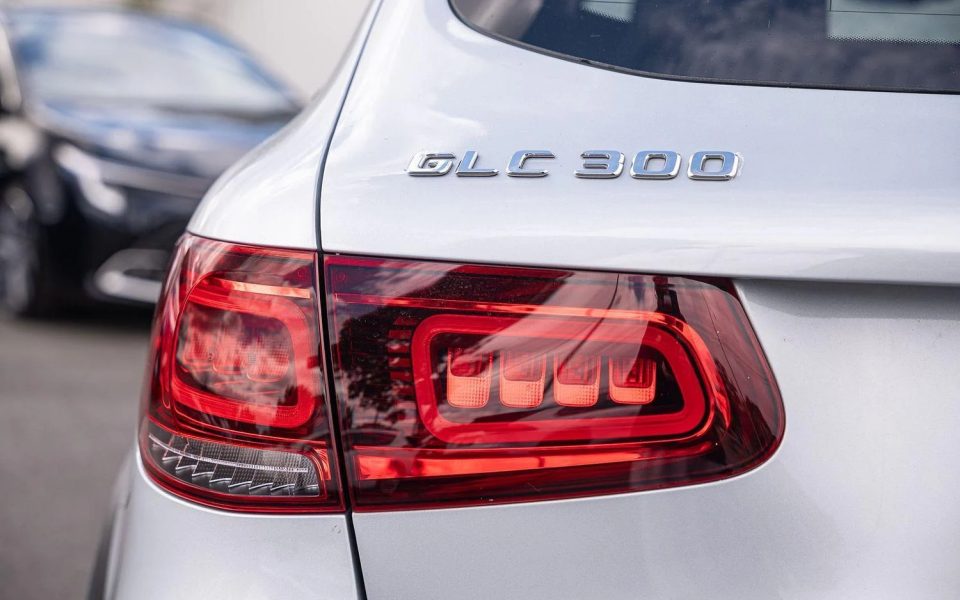2023 MERCEDES-BENZ GLC GLC300