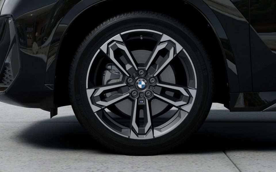 2026 BMW iX1 xDrive30